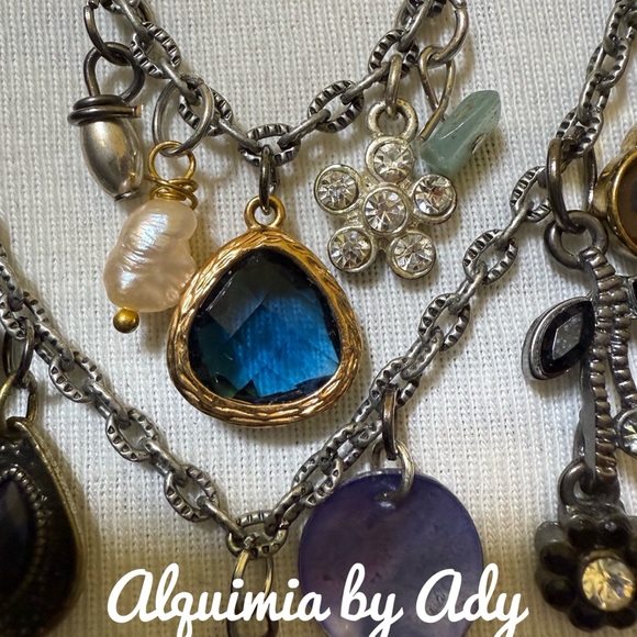 Multi charms layered turquoise necklace - Picture 5 of 11